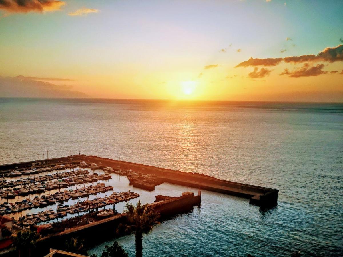 Magnificent Apt. With Sea View, Cliff & Marina Сантьяго-дель-Тейде Екстер'єр фото