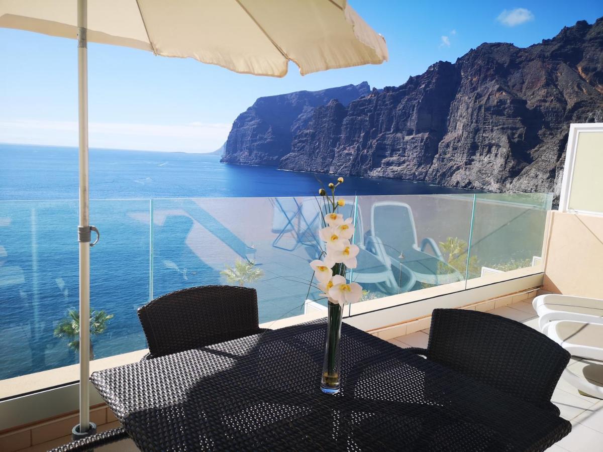 Magnificent Apt. With Sea View, Cliff & Marina Сантьяго-дель-Тейде Екстер'єр фото